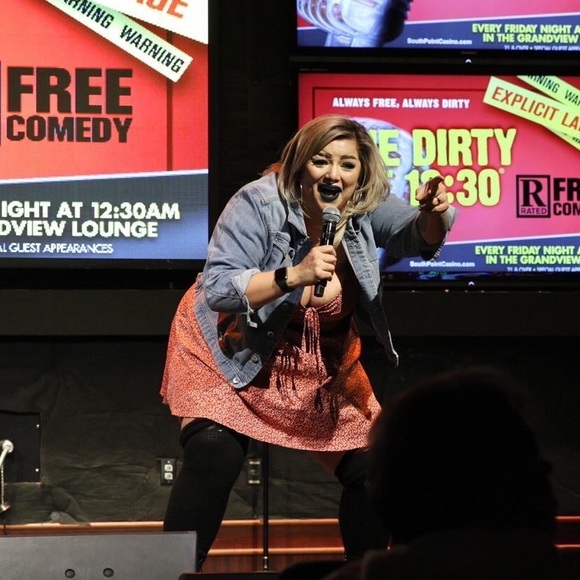 Meet your Posher, Jozalyn - Picture 6 of 8